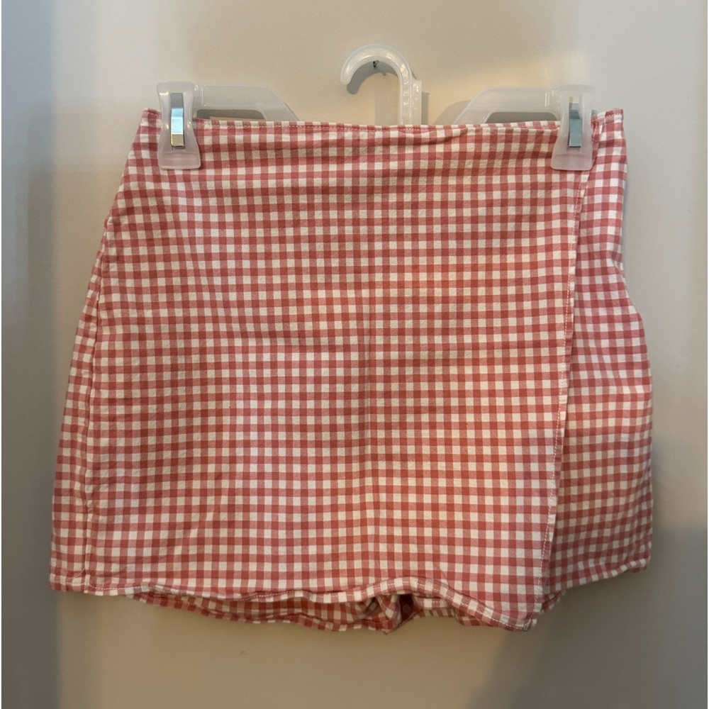 Plaid pencil skort with zipper on the side